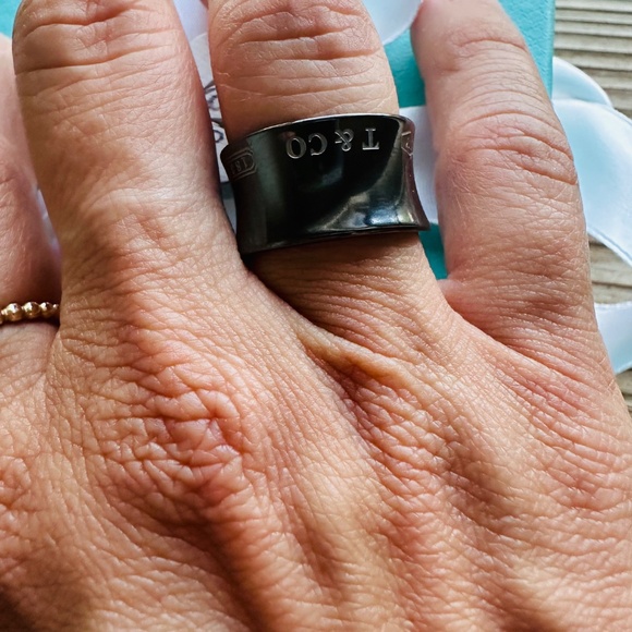 Tiffany & Co Titanium 1837 Ring, sz 6 - Picture 1 of 6